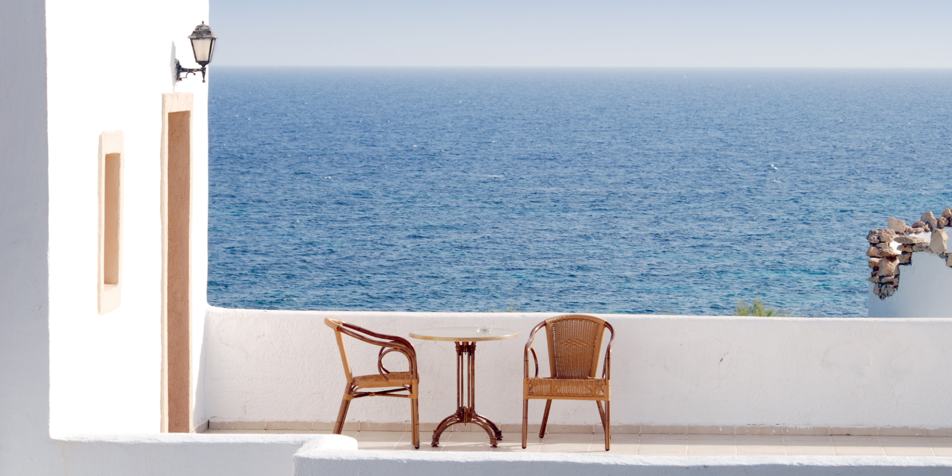 The Best Months to Sell Greece  — With Client-Specific Sales Strategies